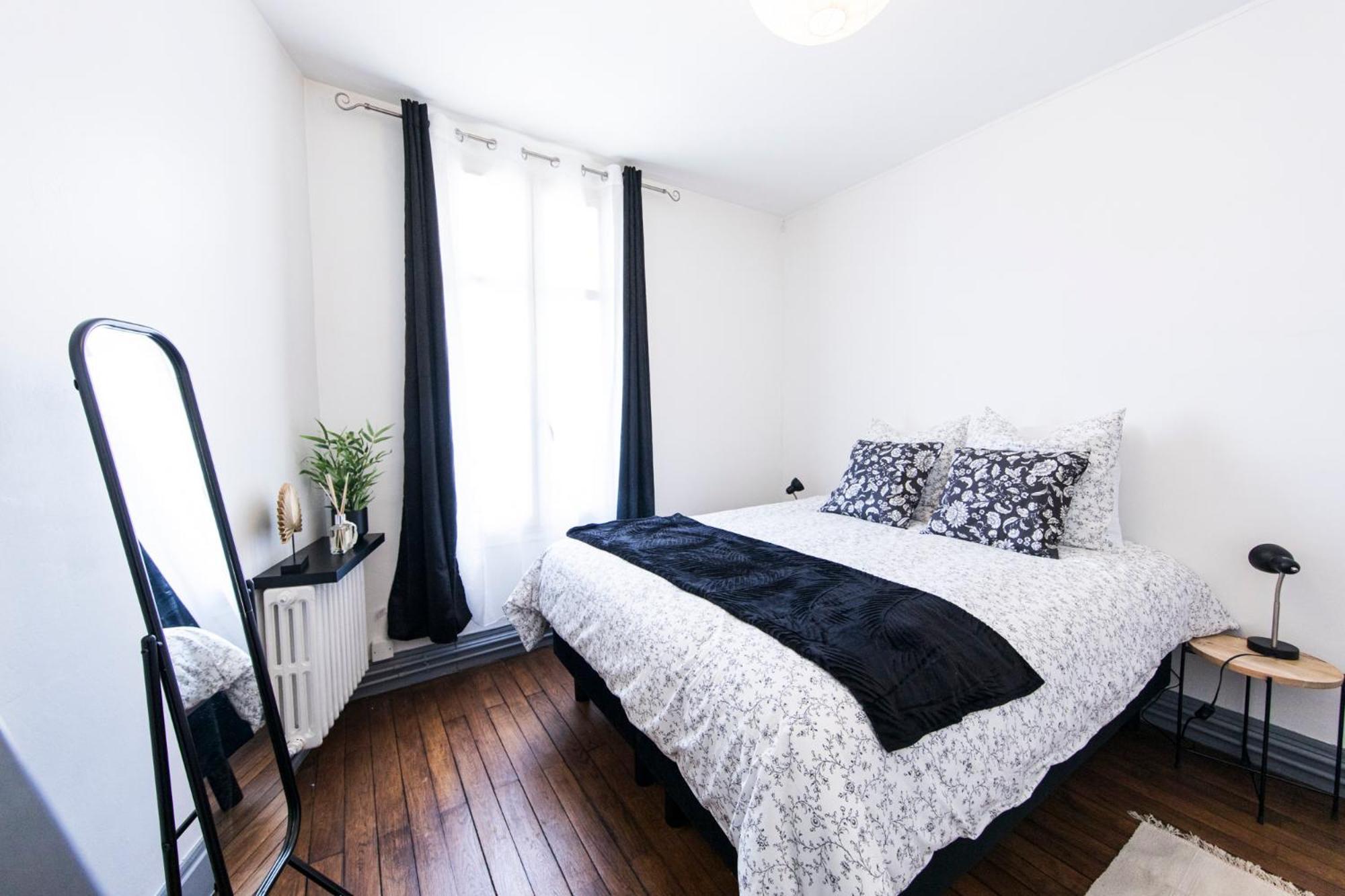 Appartement Avec Balcon A 250 M De La Gare, Hyper Centre Tours Exterior photo