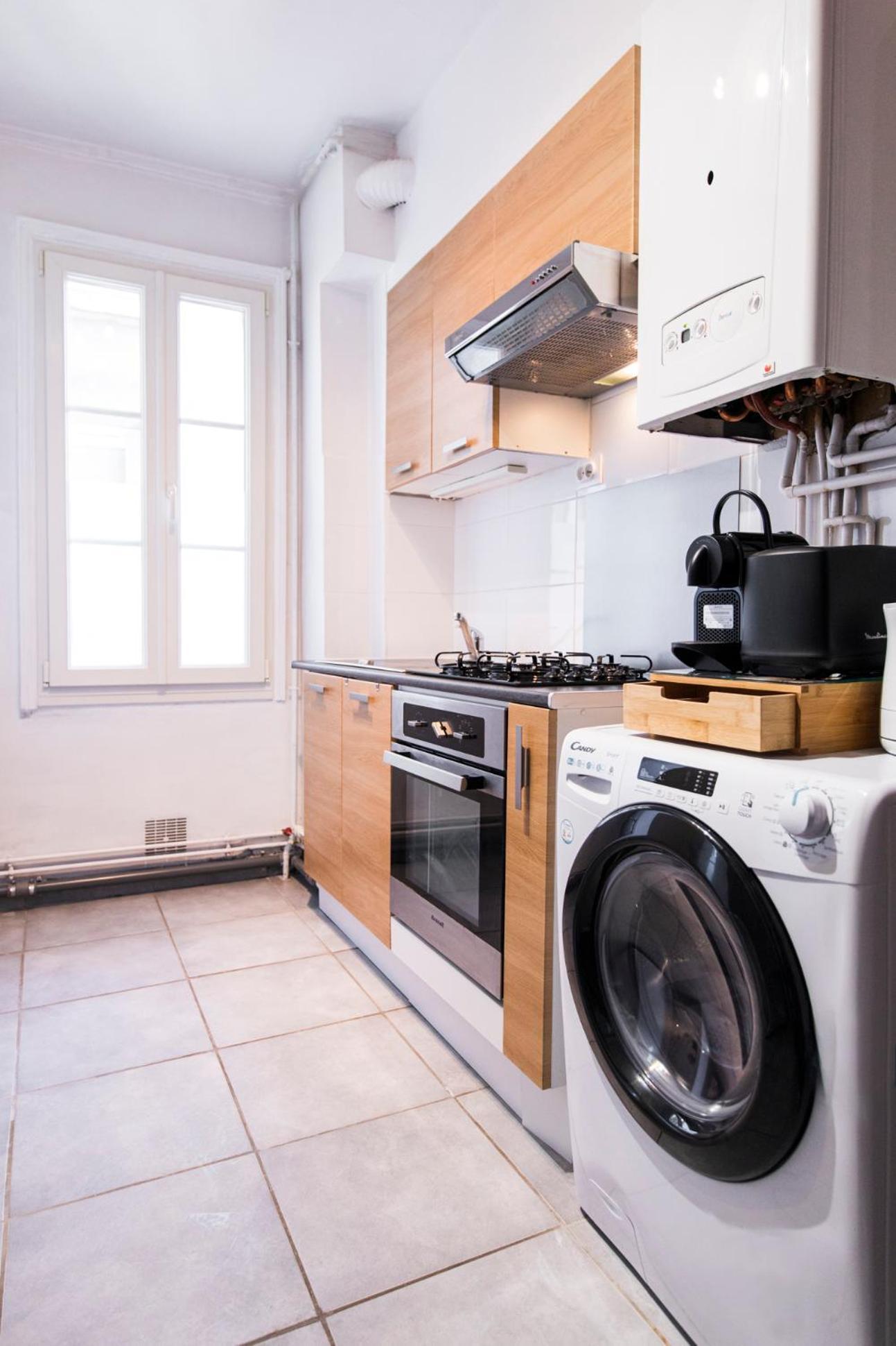 Appartement Avec Balcon A 250 M De La Gare, Hyper Centre Tours Exterior photo